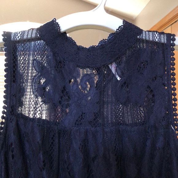 Navy lace dress - Picture 6 of 8